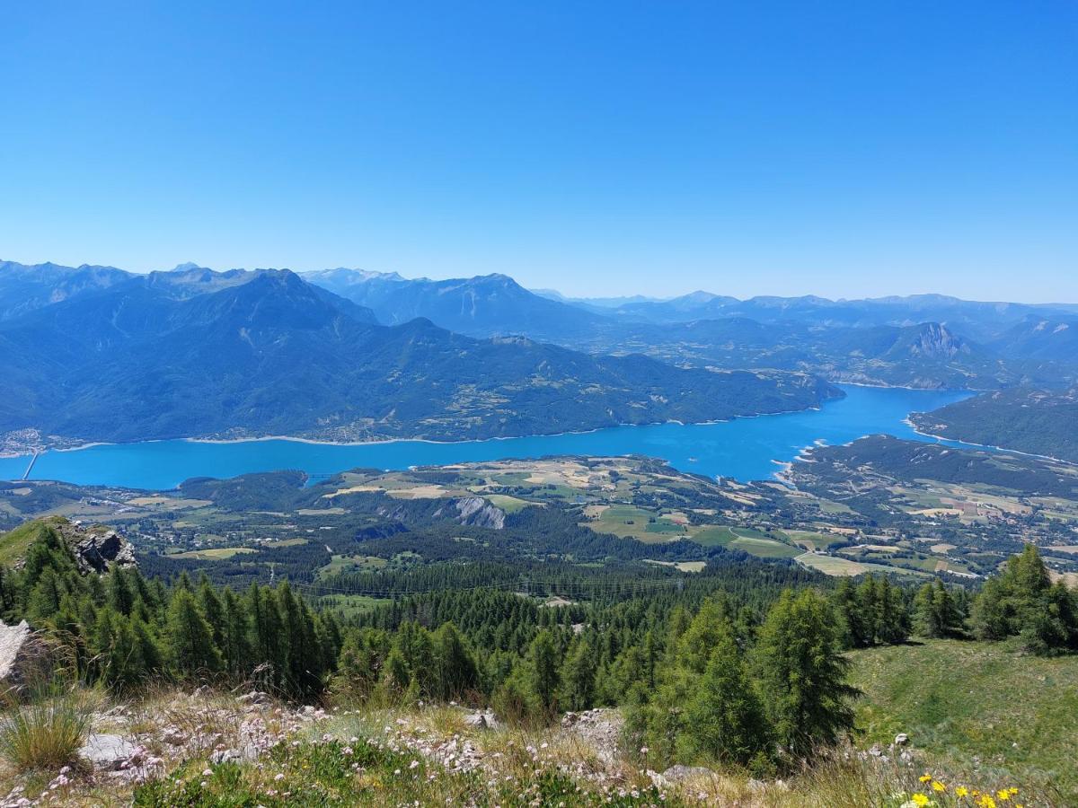 Leparadisachorges Luaran gambar